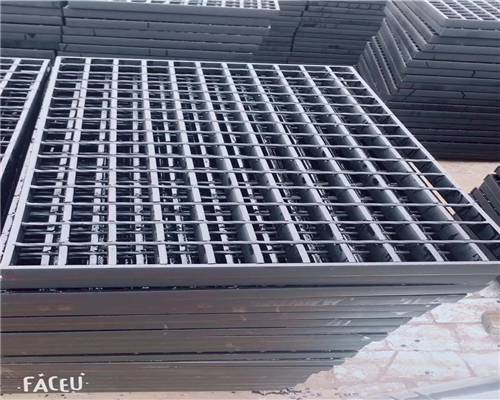 哪有賣熱鍍鋅鋼格板|平臺(tái)熱鍍鋅鋼格板多少錢一平米